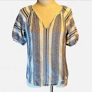 Velvet by Graham & Spencer Halsey Short Sleeve Top in Navy & White Cotton